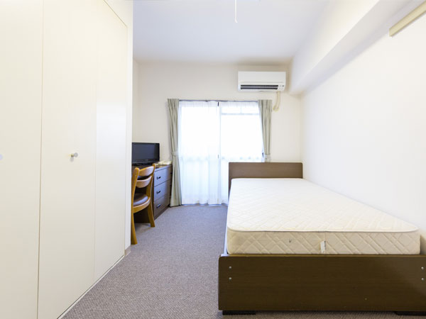 部屋全体・収納引出し付セミダブルベッド